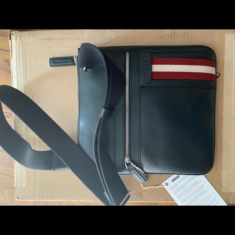Bally - Picture 2 of 5